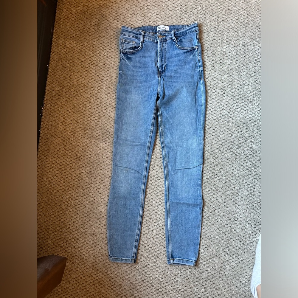 Zara High-Waisted Skinny Jeans